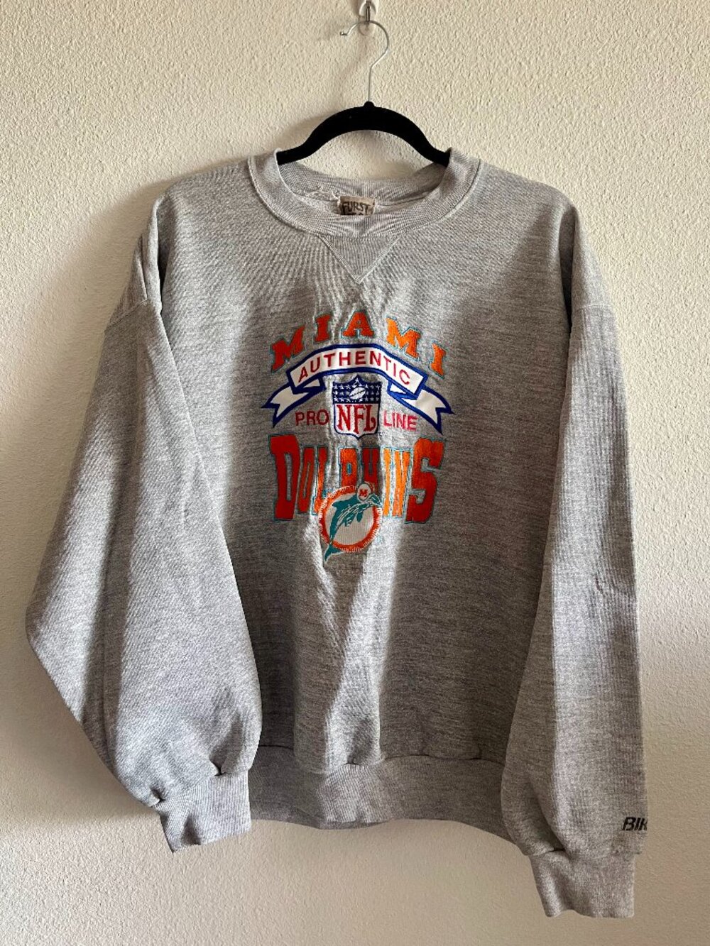 Furst of a Kind Miami Dolphins Reworked Vintage NFL Sweatshirt Medium Teal